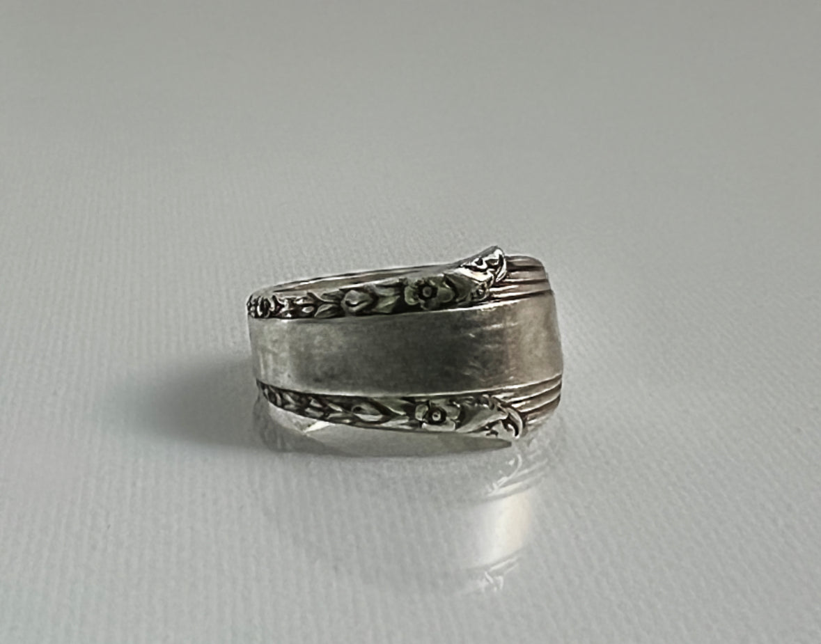 The Hedge Ring